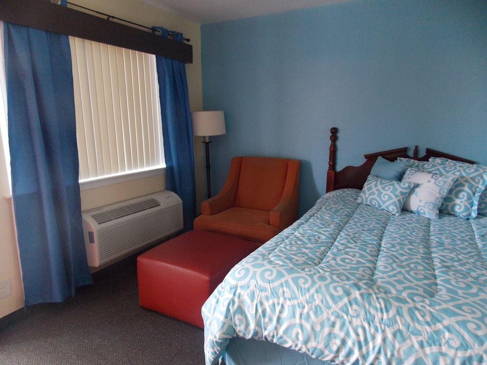 Econo Lodge Inn & Suites Downtown Сан Антонио Екстериор снимка