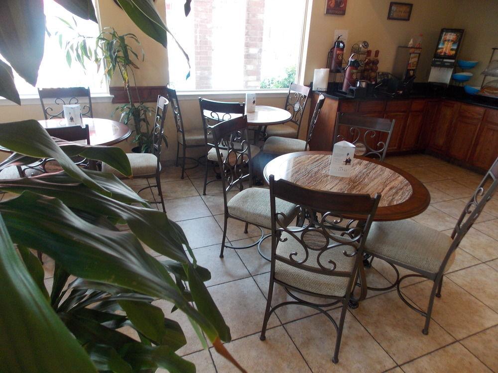 Econo Lodge Inn & Suites Downtown Сан Антонио Екстериор снимка