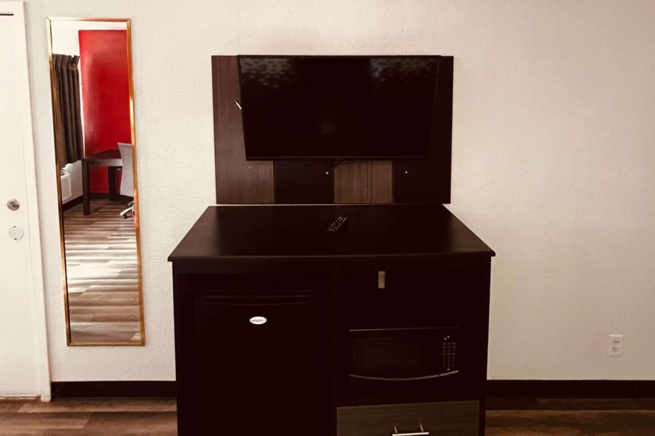 Econo Lodge Inn & Suites Downtown Сан Антонио Екстериор снимка